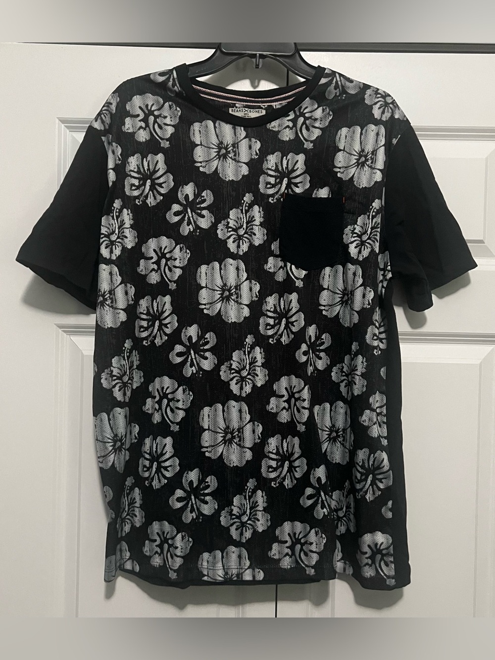 Beans X Bones Men’s Hibiscus Print Pocket T-Shirt